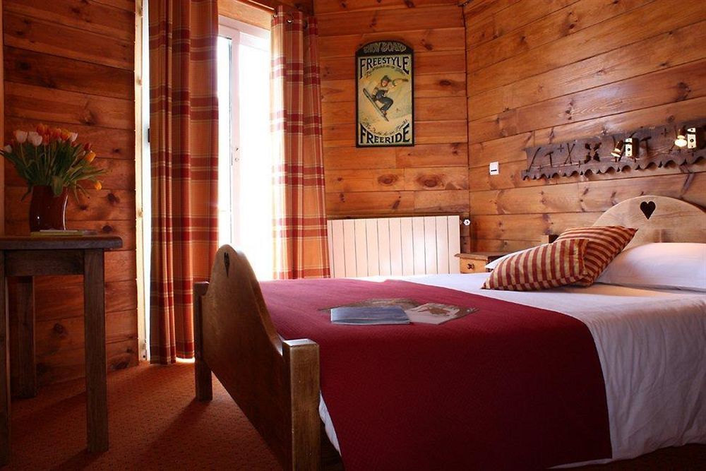 Hotel L'Ecureuil Auron Buitenkant foto