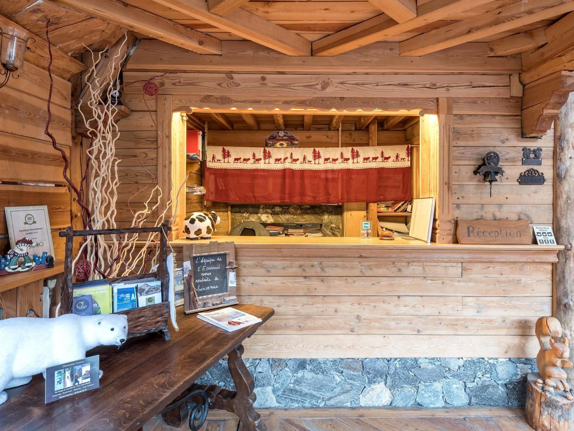 Hotel L'Ecureuil Auron Buitenkant foto