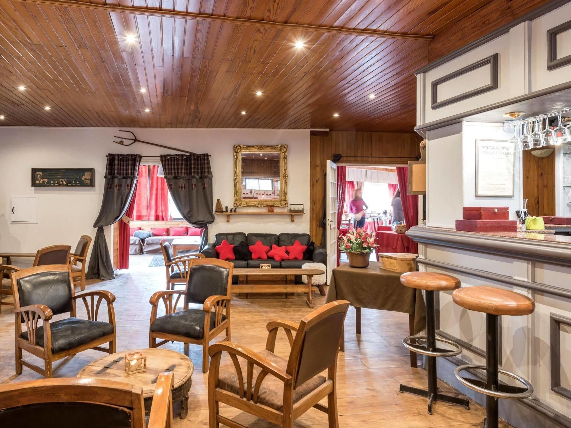 Hotel L'Ecureuil Auron Buitenkant foto